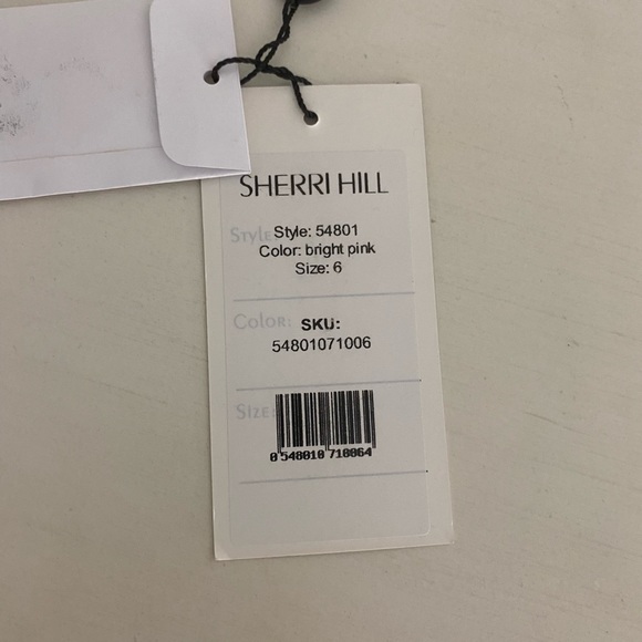 Sherri Hill Prom Dress 💖 - Picture 10 of 10